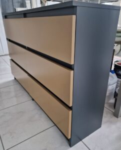 lakierowana szafa ikea