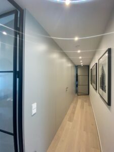 szafa lakier z polyskiem 1